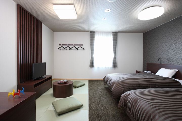 Room 7 of 47
