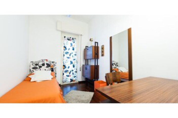 Room 12 of 13