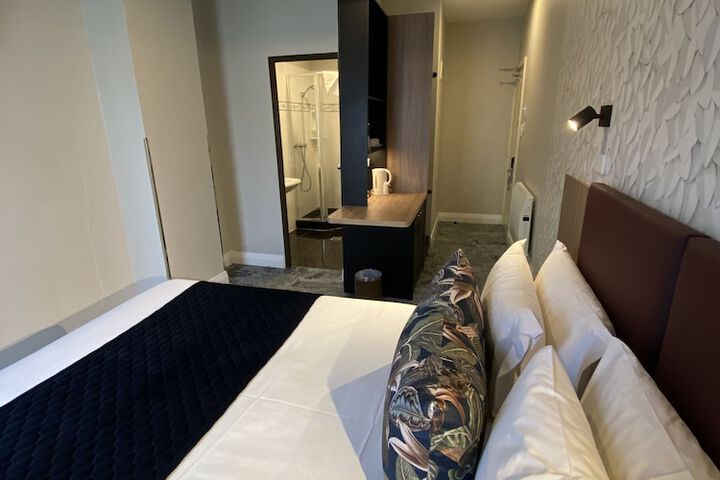 Room 26 of 116