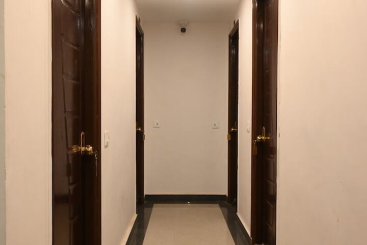 Uday Paramount Inn