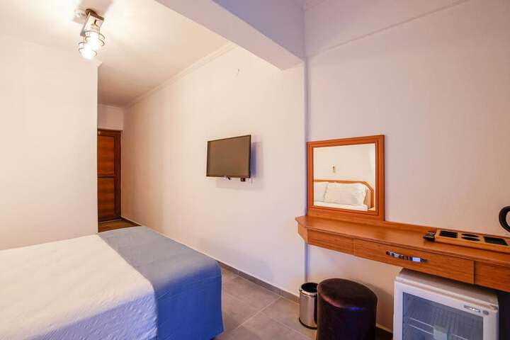 Room 13 of 57