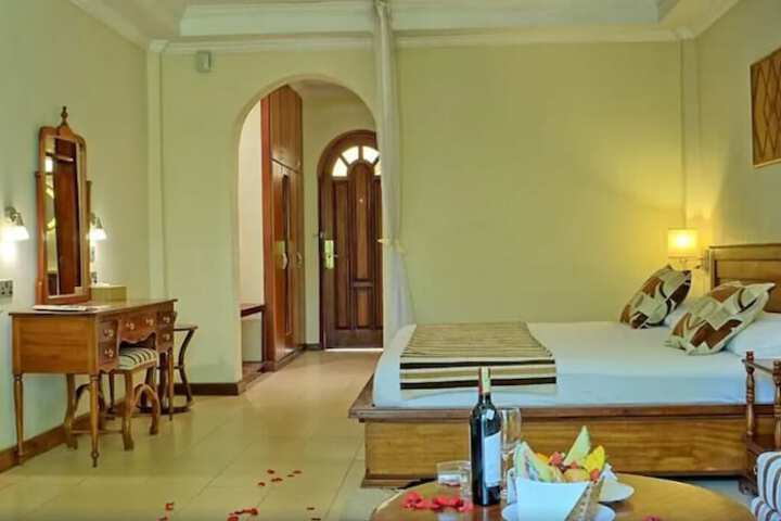 Room 19 of 68