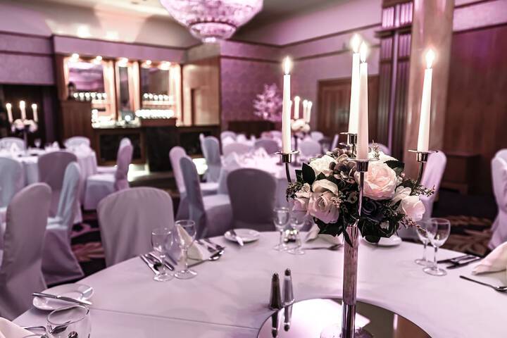 Ballroom/Hall 69 of 82