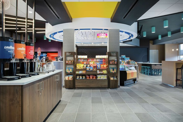 Snack bar