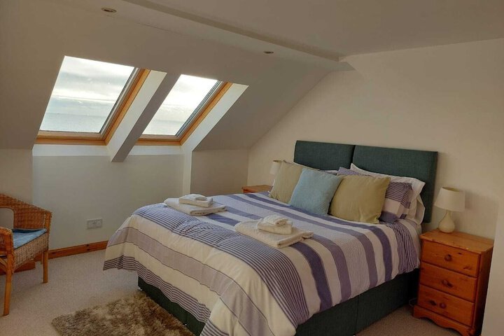 Room 14 of 76