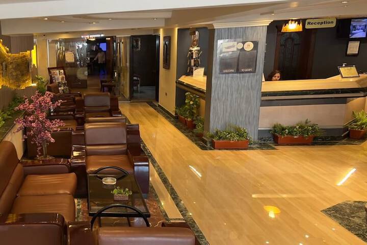 Guest Lobby