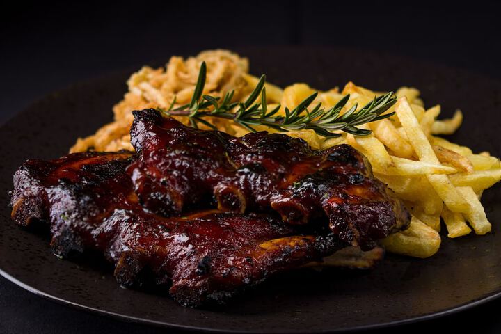 Dining 47 of 127