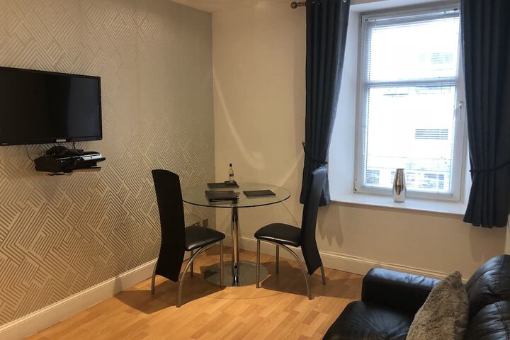 Room 18 of 37