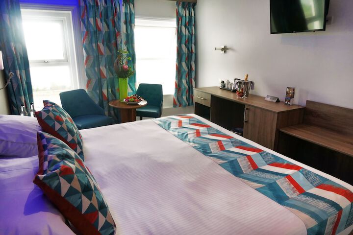 Room 32 of 118