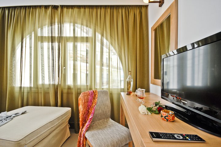 Room 14 of 67
