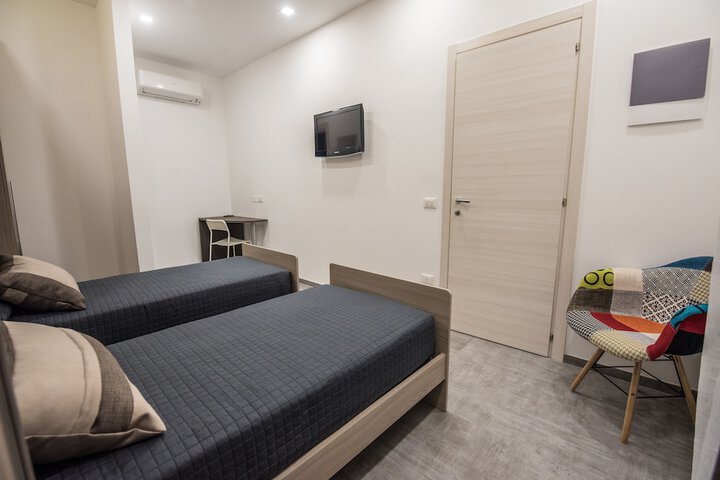 Room 9 of 53
