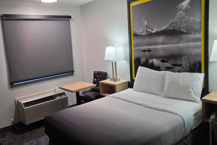 Room 36 of 75