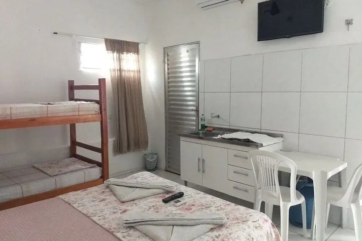 Room 2 of 20