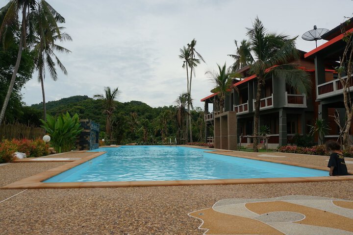 Pool 58 of 101