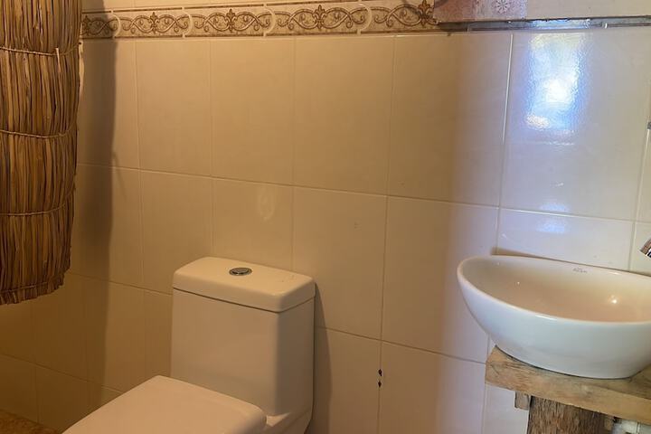 Room 9 of 39
