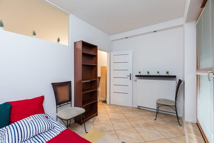 Room 15 of 66