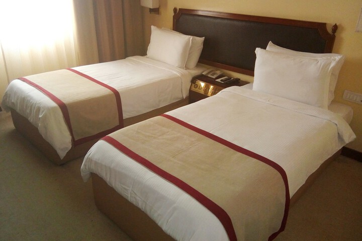 Room 9 of 59