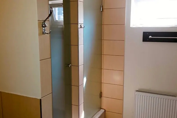 Room 5 of 5