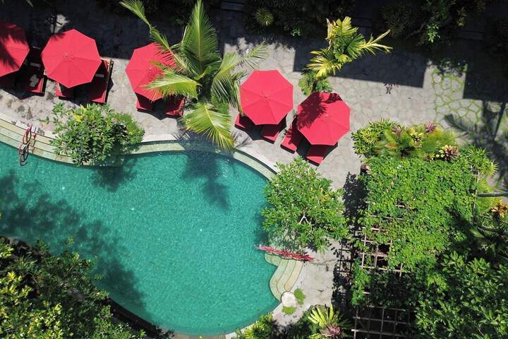 Pool 56 of 90