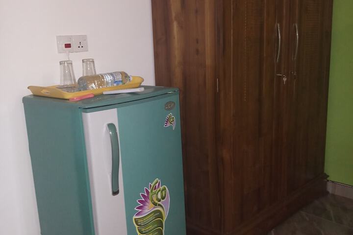 Room 10 of 51