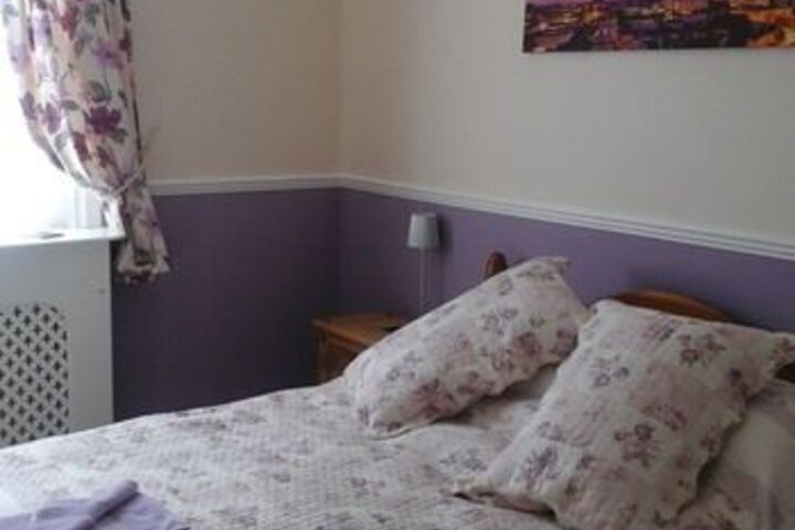 Room 6 of 29