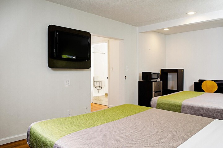 Room 29 of 50