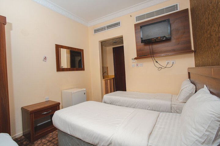 Room 17 of 21