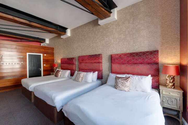 rooms