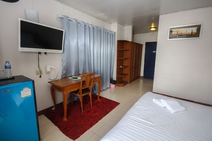 Room 13 of 61