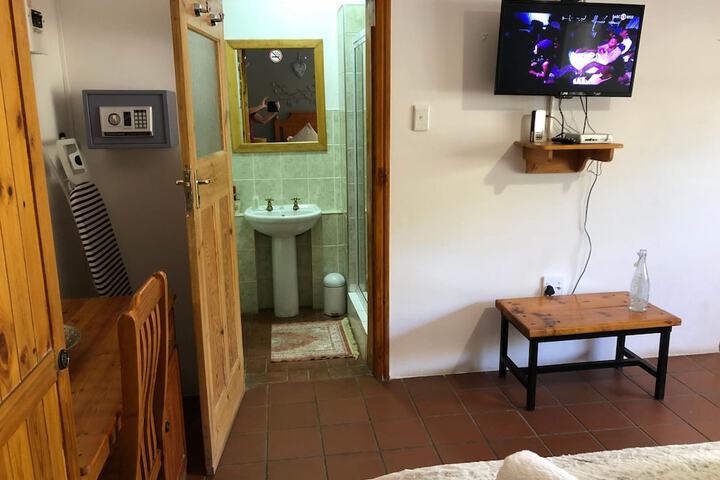 Room 13 of 61
