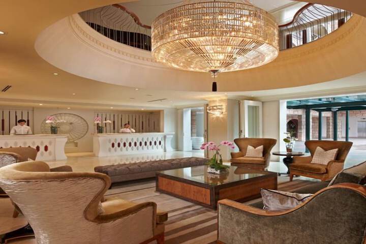 Lobby Entry