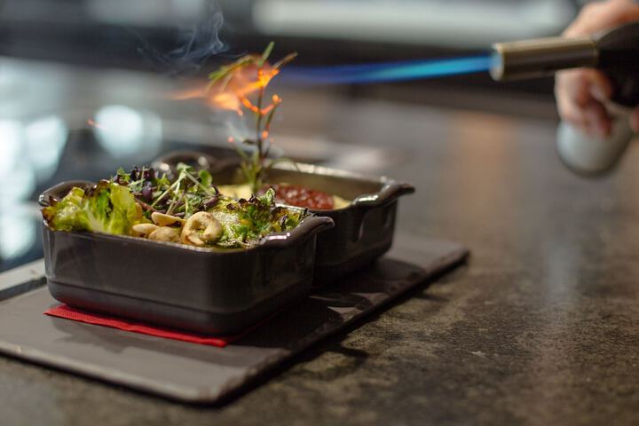 Dining 78 of 126