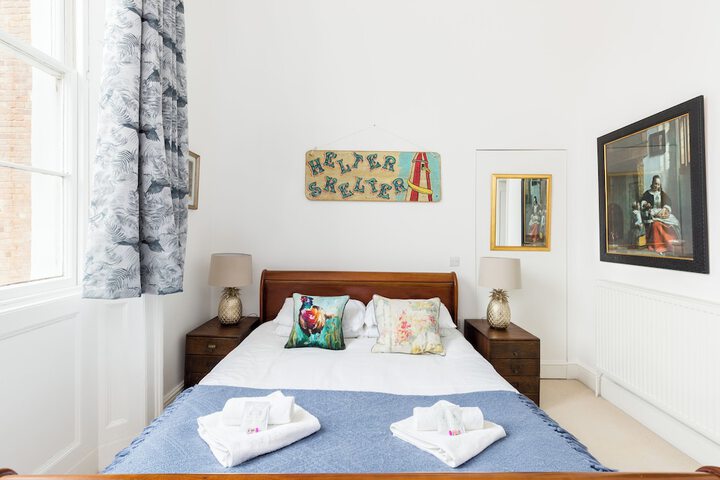 Room 54 of 261