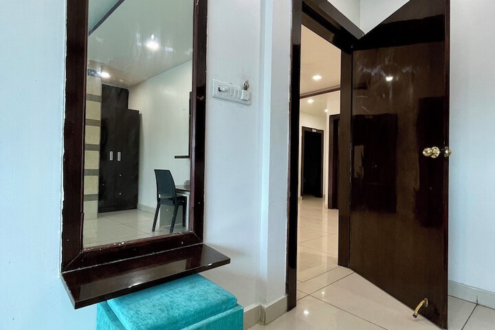 Room 43 of 53