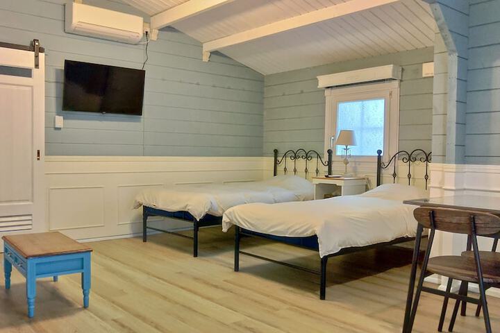 Room 8 of 78