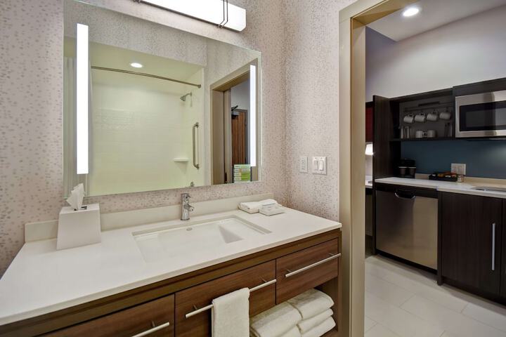 Bathroom shower