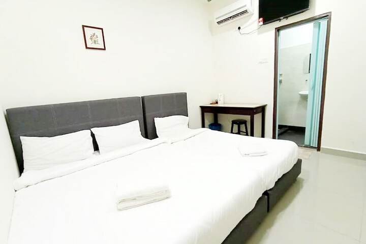 Room 7 of 45