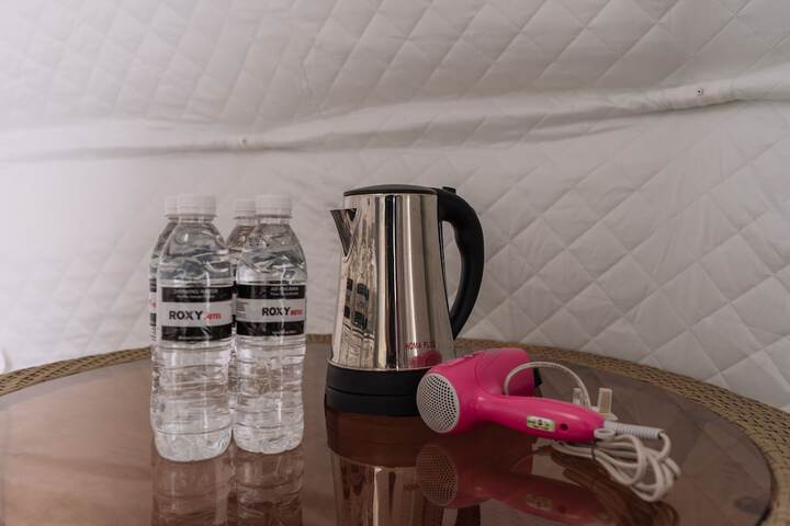 Room 12 of 38