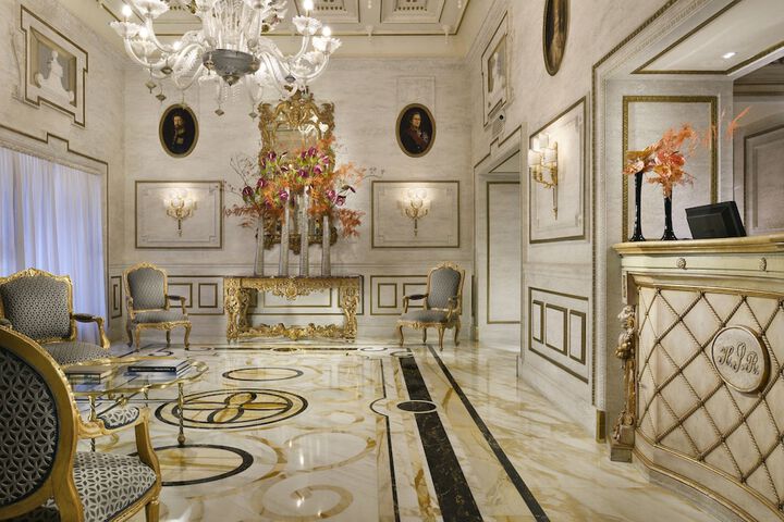 Hotel Lobby