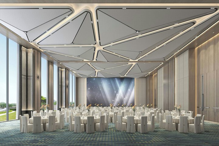 Ballroom/Hall 33 of 39