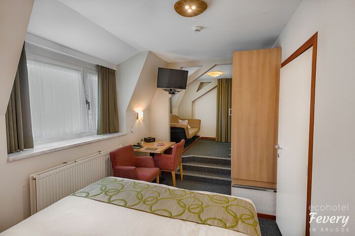 Room 7 of 71