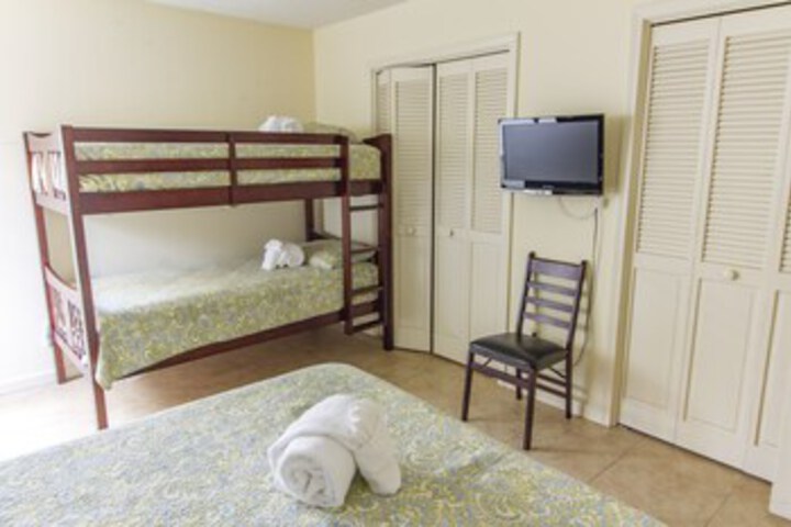 Room 38 of 43
