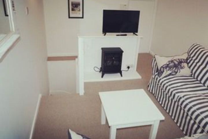 Room 27 of 45