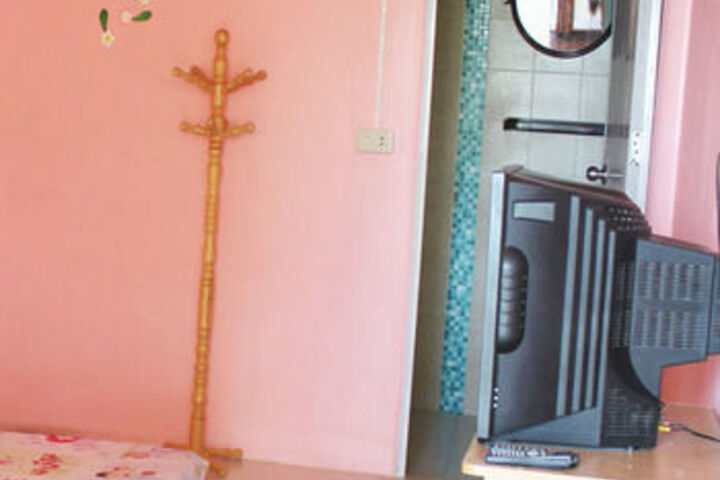 Room 10 of 10