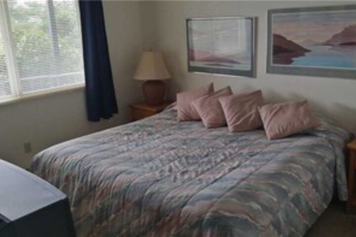 Exterior of Pacific View V473 Two Bedroom
