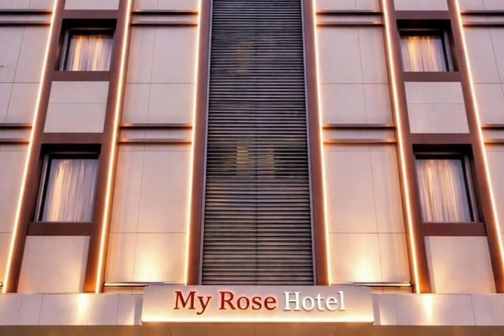 My Rose Hotel