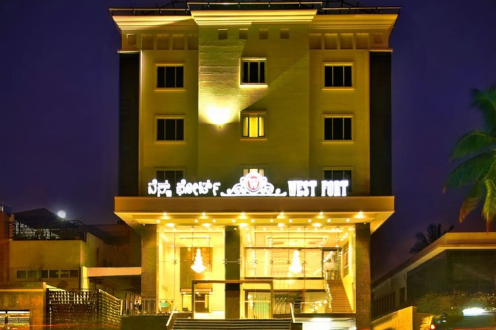 West Fort Hotel