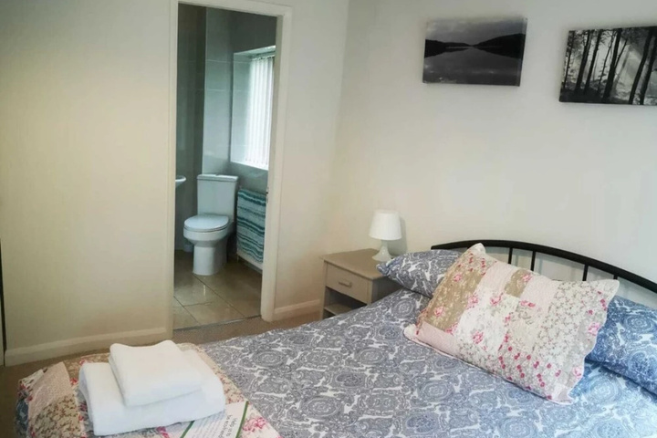 Room 3 of 14
