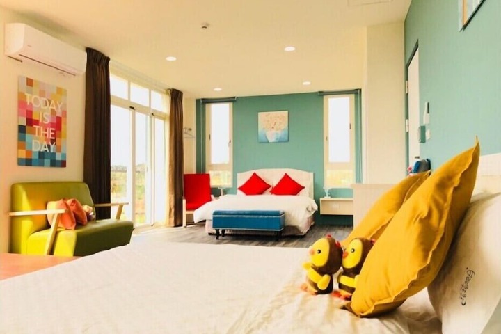 Room 16 of 60