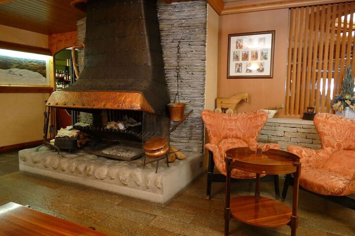 Lobby Photos